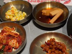 -草家酱蟹炭火烤肉店(珲春南路一店)