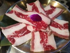 -哈哈碳都·牛肋条无限自助烤肉(宝龙店)