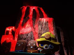 -蓝精灵乐园·世茂精灵之城主题乐园