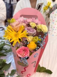 -盈月阁母婴护理中心·月子中心·月嫂育儿嫂