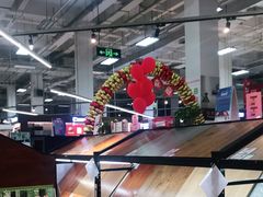 -百安居装修建材卖场(泰然店)