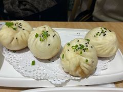鲜肉生煎-弄堂咪道-饭香·面香·馄饨香(汇锦广场店)