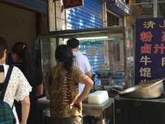 -何老二卤汁凉粉