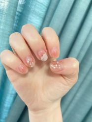 -尤米一站式美甲美睫
