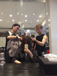帅气的Vikin店长-恒沙廊