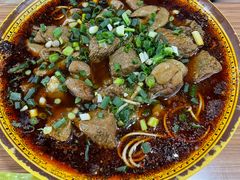 -胥佳烧鸡公牛肉面馆