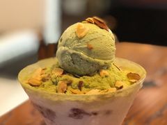 抹茶牛奶冰沙-I HOLIC艾豪丽披萨(KKone店)