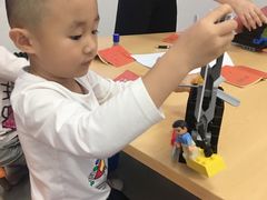 -斯坦星球AI编程·机器人科创·科学实验·信奥·思维·STEM·积木拼搭·竞赛考级(浦东联洋广场大拇指龙阳御桥中心)