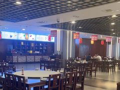 -潇湘华天大酒店-湘·悦美食街(芙蓉中路店)