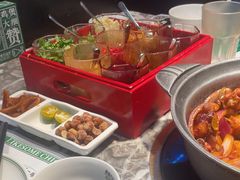 -禄婶鸡煲·打边炉