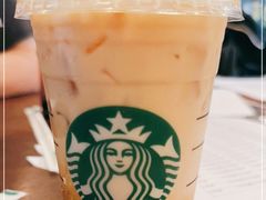 -星巴克臻选(南京金茂览秀城店)