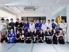 -EFL巴西柔术·综合格斗·泰拳·少儿体能训练(虹桥德必馆)