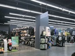 -迪卡侬(大英山店)