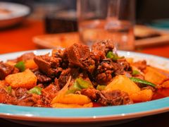 中盘鸡-乡村馕坑肉·烧烤·新疆菜·本地人更爱吃(阿勒泰首店)