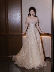 -不晚国际婚纱礼服