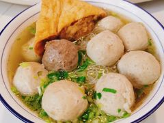 双丸豆干角包汤粉-辉程汤粉(沿江店)