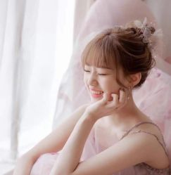 -LOVINA洛维娜婚纱礼服