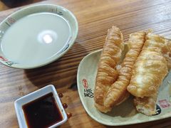 -禾诗夜市大饼油条(松江店)