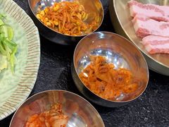 -臻牛烤肉