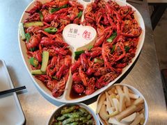 -龙巢盱眙龙虾·牛蛙·烧烤宵夜(八卦岭店)