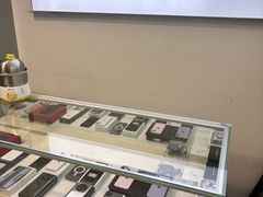 -极速修苹果华为手机维修服务中心(南泉大厦店)