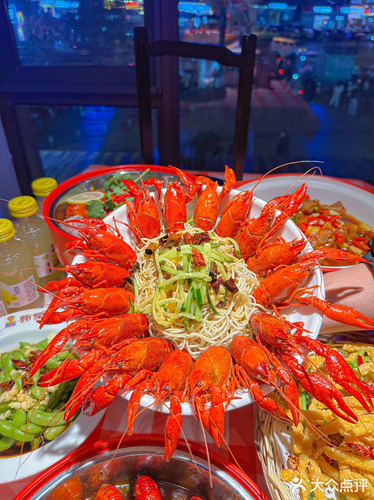 武汉下高铁🚄第一站必吃 | 虾皇宝盒🦞