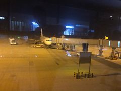 -敦煌莫高国际机场