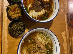 -矮子粉店1985·长沙米粉(湘春路店)