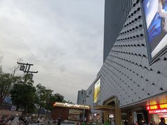 -万达广场(龙湖店)