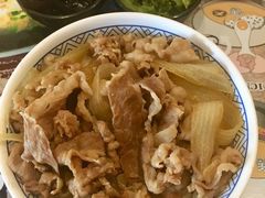 招牌牛肉饭-吉野家(大连黑石礁富丽庭店)