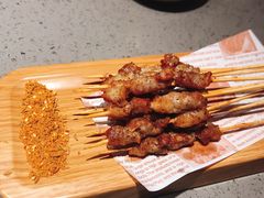 餐前小串-老佛爷铜炉蛙锅(东门老街店)