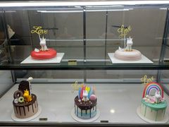 面包甜点陈列柜-浦东食品城(华诚大厦店)