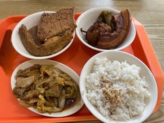 -咱家王新国把子肉(县东巷店)