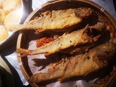 -巴厘龙虾·榜首油焖大虾(洞庭·艺术洋房店)