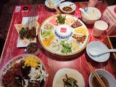 -怪噜范·老贵阳街头名小吃(鸿通城店)