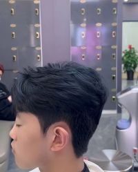 -藤野造型烫染·漂发