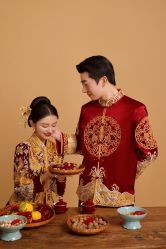 -喜爱高定婚纱摄影