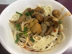 子姜肥肠面-大石人家鱿鱼面馆(大石西路总店)