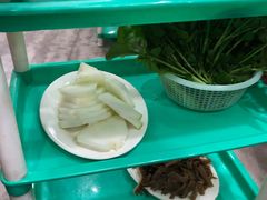 -濠轩阁特色生蚝火锅(水湾路店)