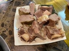 -乳仔牛牦牛汤锅 烤羊排(松潘古城店)