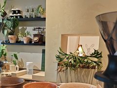 -luutosa  cafe & tea 鹿兔山