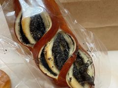 -雀食面包店(钟楼店)
