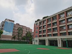 -上海市黄浦区卢湾第一中心小学