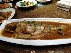 -郑庄脂渣海鲜楼(九水路店)