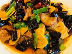 -黔蘑菇四季餐厅(观山湖店)