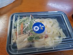西域凉皮-西部马华清真兰州牛肉面·烧烤夜市(关东店)
