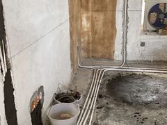 -百安居装修建材卖场(泰然店)
