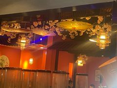 -老街烧烤大排档·地道湖北菜·龙虾馆(汉口火车站店)