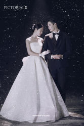 -黑马婚纱摄影
