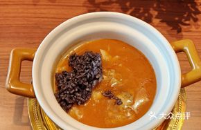 Huaiyang Fish Face and Shark Fin Stew